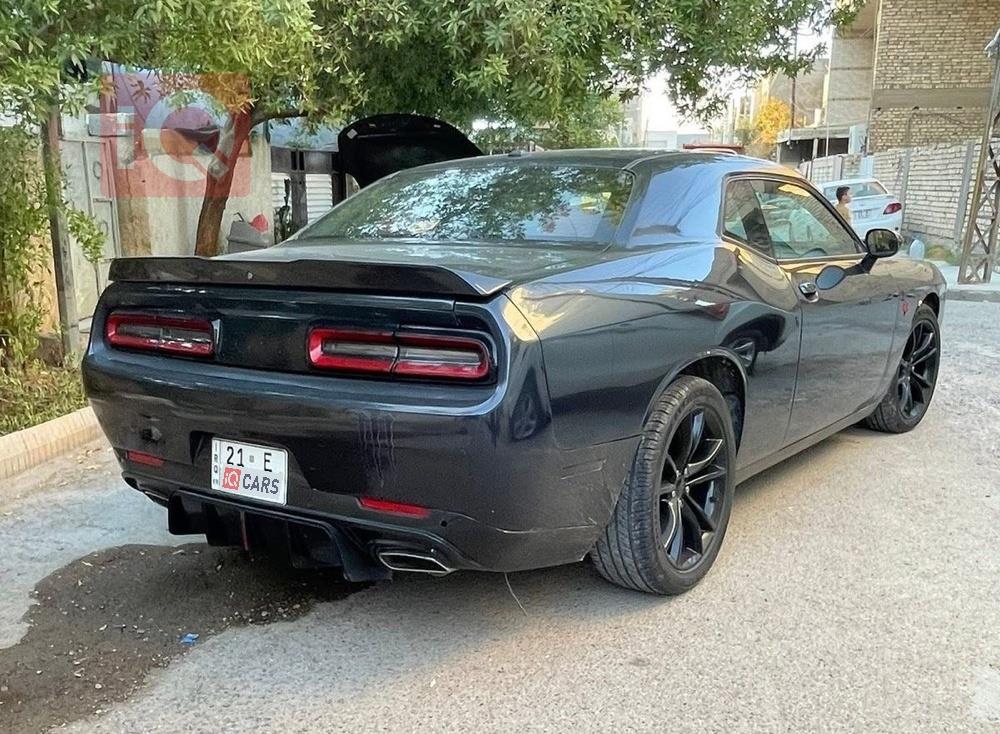 Dodge Challenger